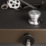 kBox4 Flywheel auto-lock mechanism