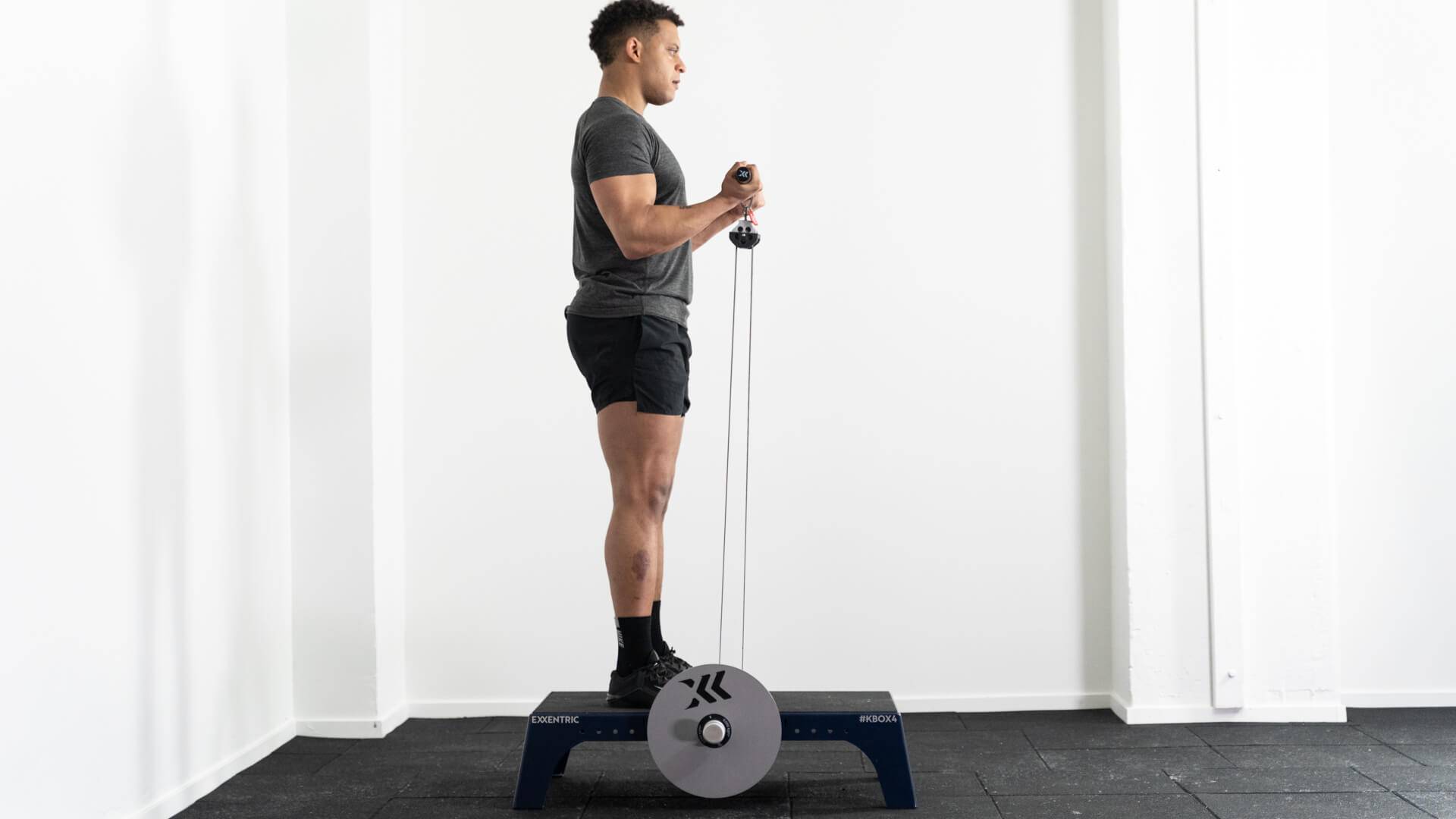 kBox Biceps Curl