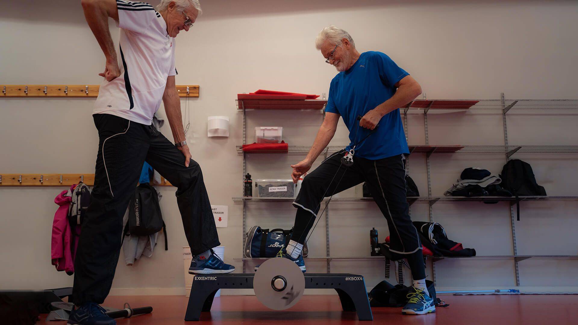 Exxentric Flywheel Training fo seniors
