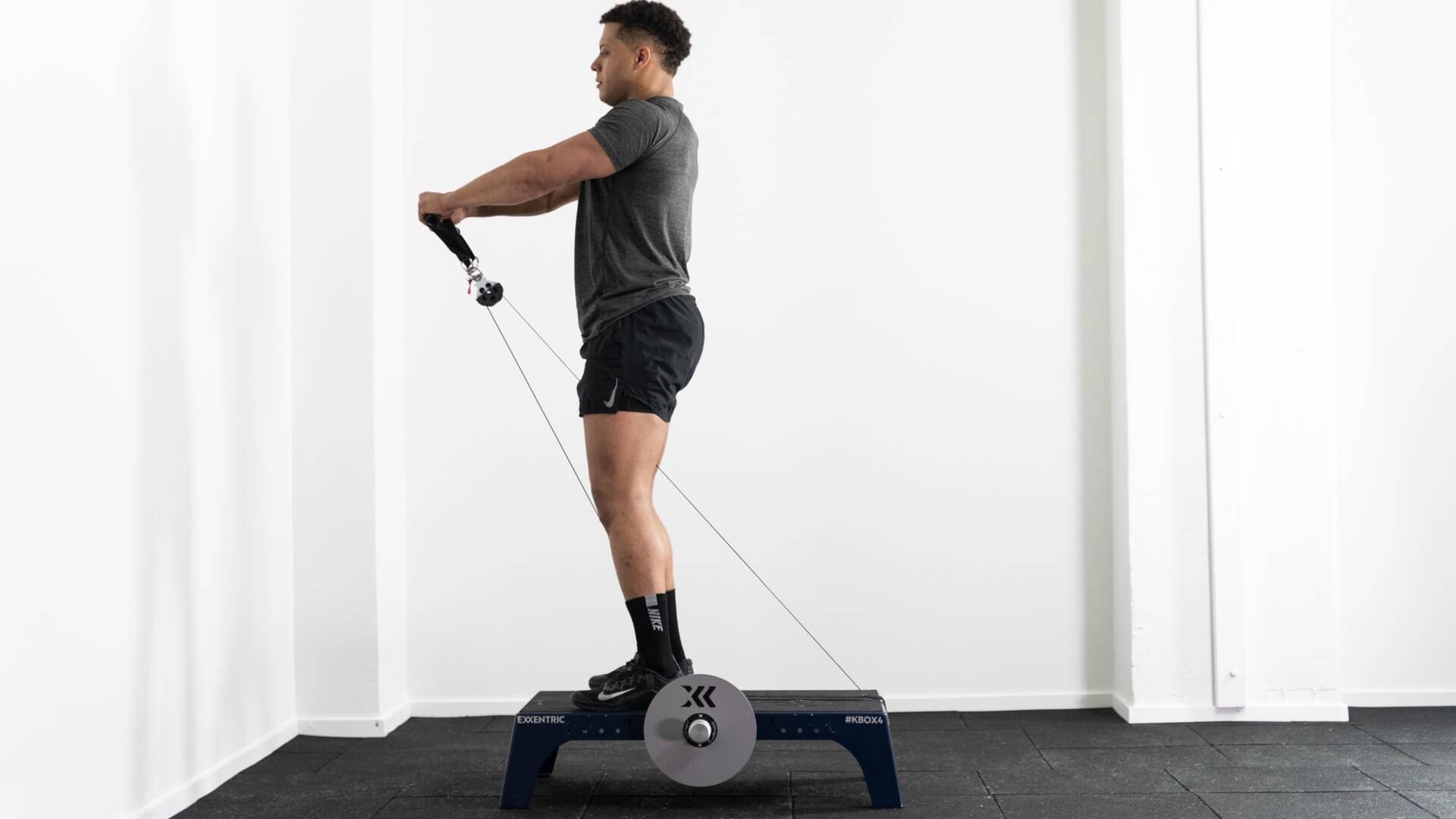 kbox hip swing