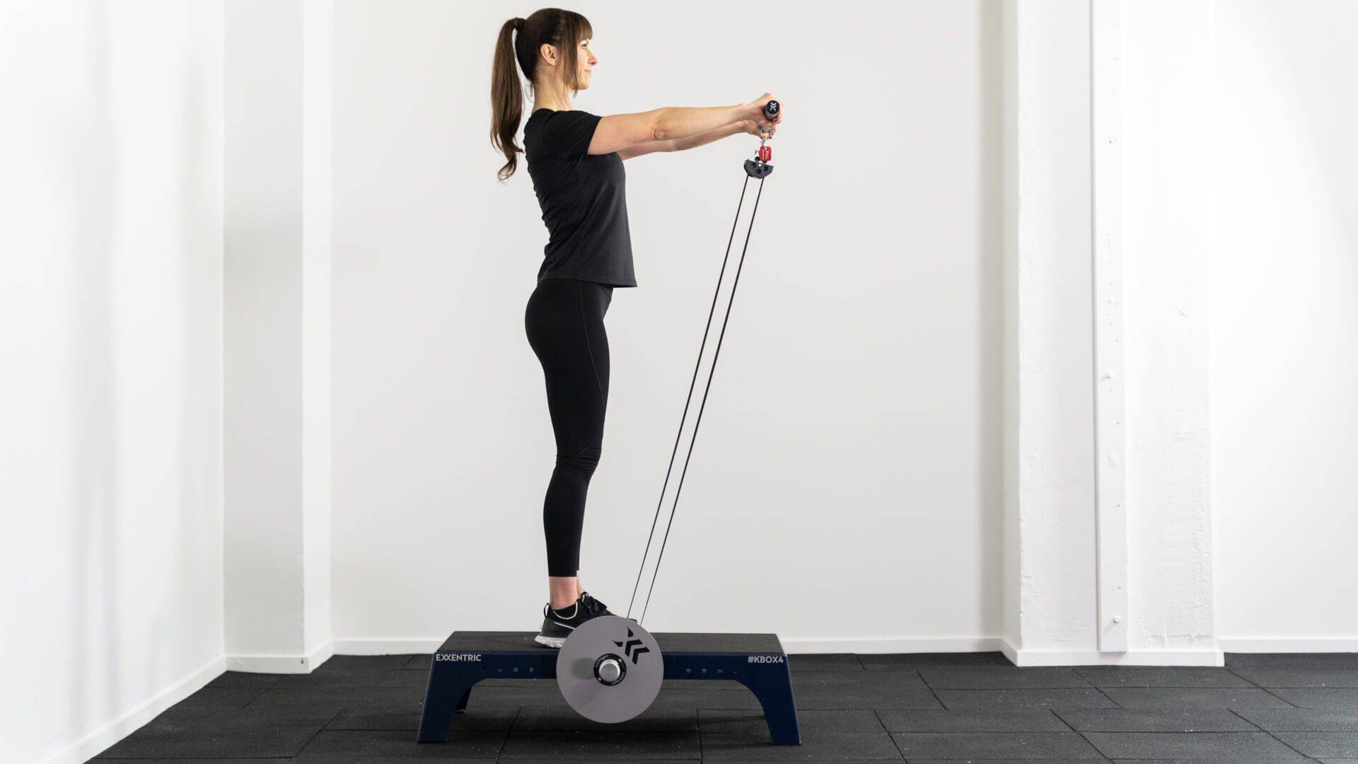 kBox Straight Arm Lift