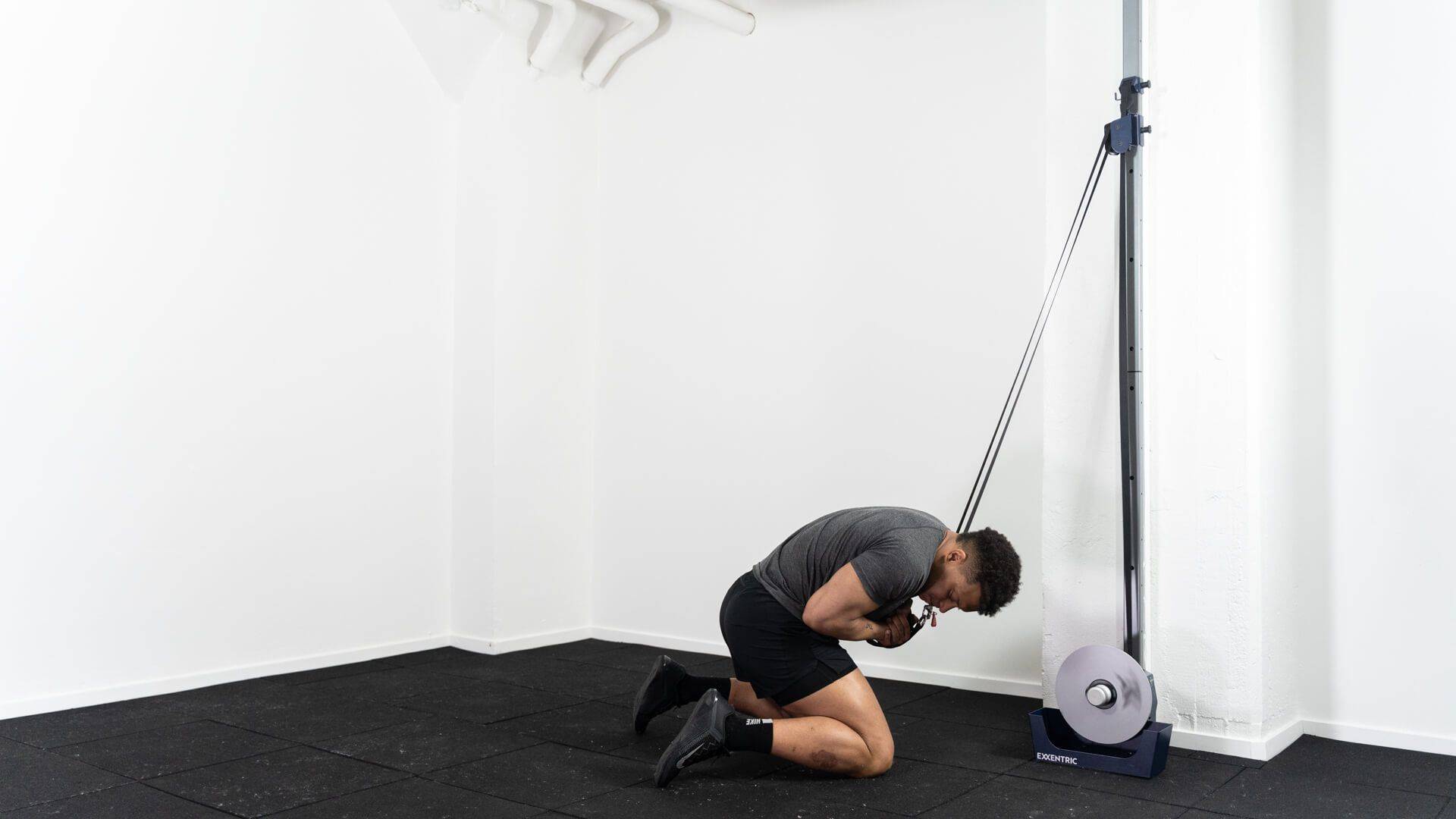kPulley Crunches